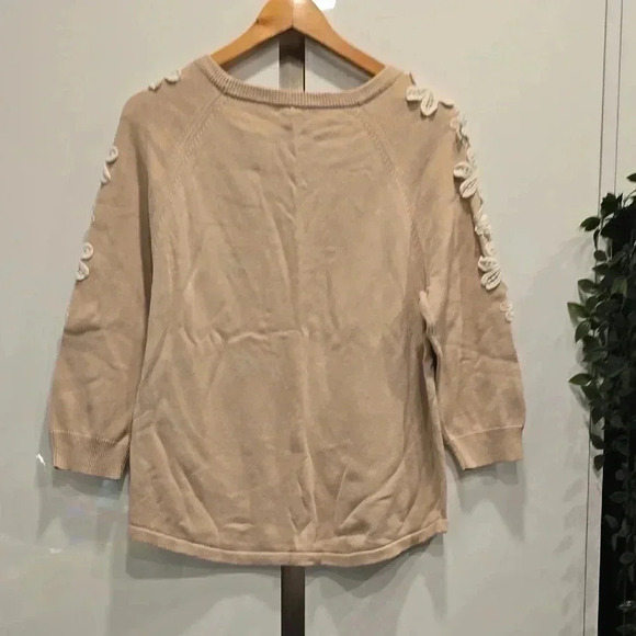 J. Crew beige 3/4  sleeve embellished blouse - Picture 6 of 6